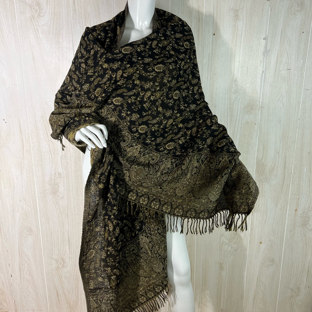 100% Wool Paisley Scarf Shawl 40”x 85” by Casa Concept finest Quality